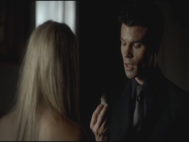 VampireDiariesWorld-dot-org-S3TVD_3x15AllMyChildren0282.jpg