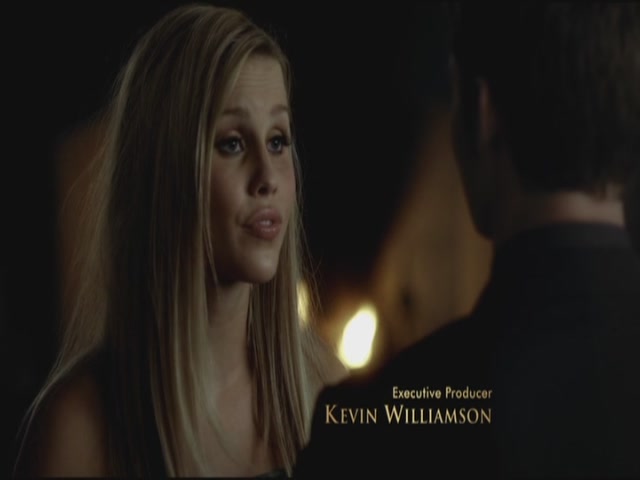 VampireDiariesWorld-dot-org-S3TVD_3x15AllMyChildren0289.jpg