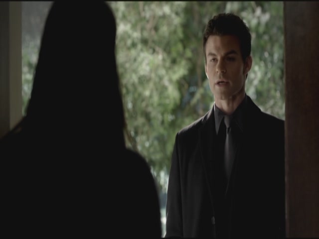 VampireDiariesWorld-dot-org-S3TVD_3x15AllMyChildren0463.jpg