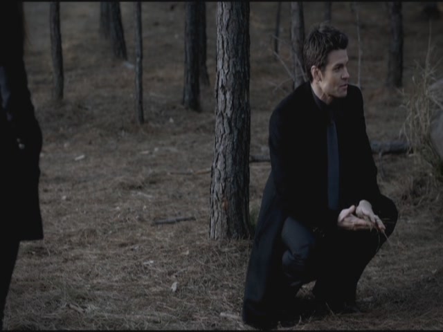 VampireDiariesWorld-dot-org-S3TVD_3x15AllMyChildren0515.jpg