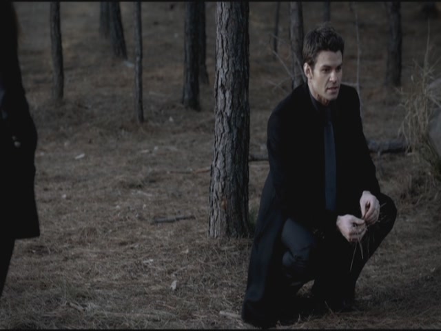 VampireDiariesWorld-dot-org-S3TVD_3x15AllMyChildren0517.jpg