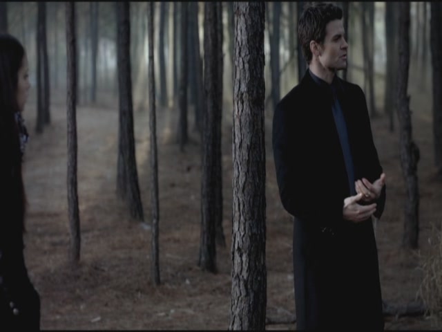 VampireDiariesWorld-dot-org-S3TVD_3x15AllMyChildren0532.jpg