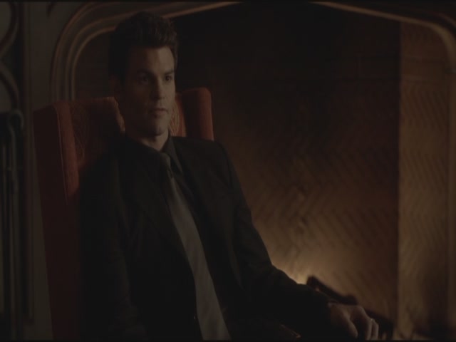 VampireDiariesWorld-dot-org-S3TVD_3x15AllMyChildren0818.jpg