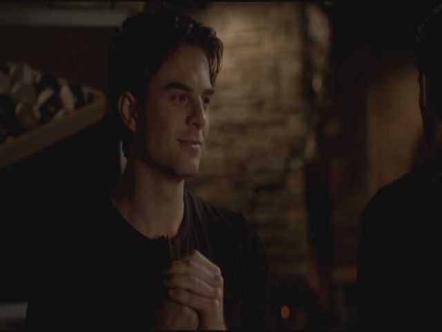 VampireDiariesWorld-dot-org-S3TVD_3x15AllMyChildren1179.jpg