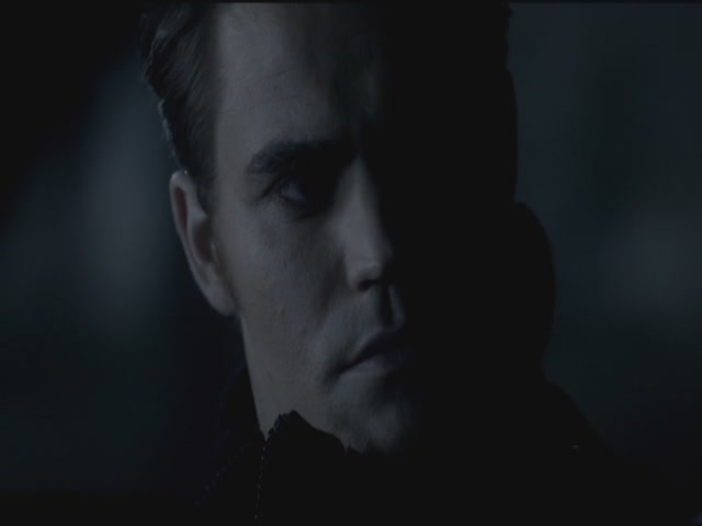 VampireDiariesWorld-dot-org-S3TVD_3x15AllMyChildren1449.jpg