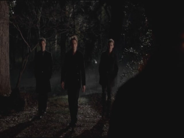 VampireDiariesWorld-dot-org-S3TVD_3x15AllMyChildren1657.jpg