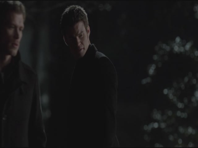 VampireDiariesWorld-dot-org-S3TVD_3x15AllMyChildren1812.jpg