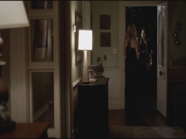 VampireDiariesWorld-dot-org-S3TVD_3x15AllMyChildren1875.jpg