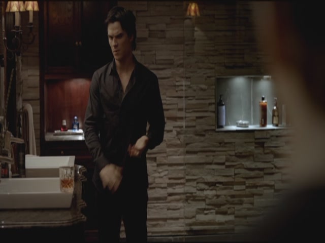 VampireDiariesWorld-dot-org-S3TVD_3x15AllMyChildren1954.jpg