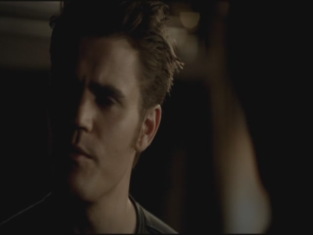 VampireDiariesWorld-dot-org-S3TVD_3x15AllMyChildren1980.jpg