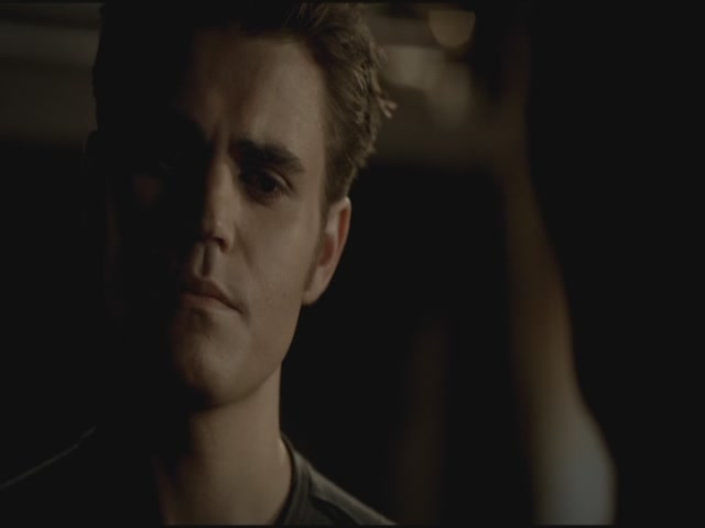 VampireDiariesWorld-dot-org-S3TVD_3x15AllMyChildren2000.jpg