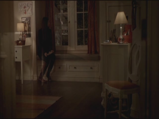 VampireDiariesWorld-dot-org-S3TVD_3x15AllMyChildren2081.jpg