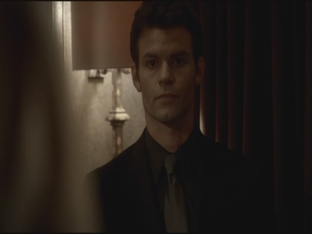 VampireDiariesWorld-dot-org-S3TVD_3x15AllMyChildren2101.jpg