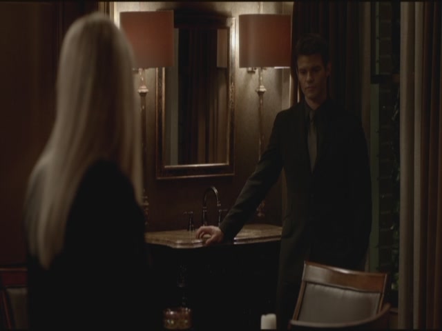 VampireDiariesWorld-dot-org-S3TVD_3x15AllMyChildren2103.jpg