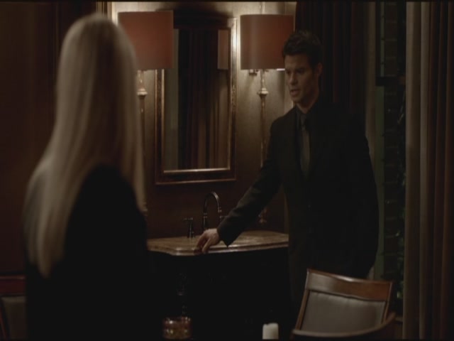 VampireDiariesWorld-dot-org-S3TVD_3x15AllMyChildren2105.jpg