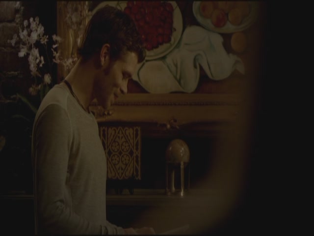 VampireDiariesWorld-dot-org-S3TVD_3x15AllMyChildren2162.jpg