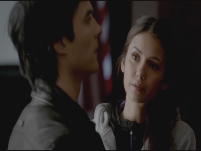 VampireDiariesWorld-dot-org-S3TVD_3x16-1912-0242.jpg