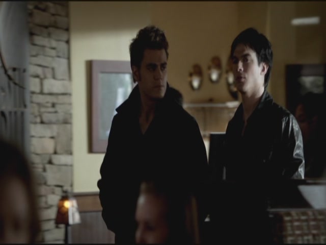 VampireDiariesWorld-dot-org-S3TVD_3x16-1912-0527.jpg