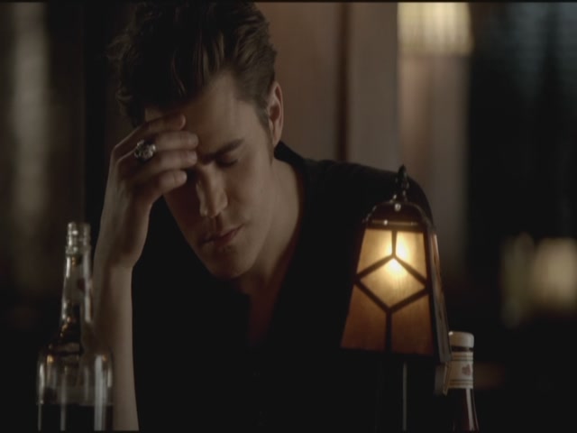 VampireDiariesWorld-dot-org-S3TVD_3x16-1912-0982.jpg