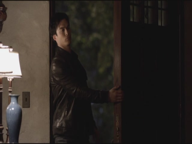 VampireDiariesWorld-dot-org-S3TVD_3x16-1912-1695.jpg