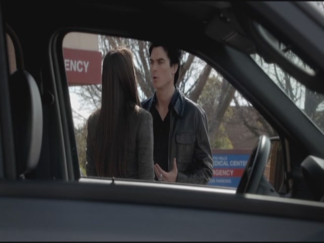 VampireDiariesWorld-dot-org-S3TVD_3x17BreakOnThrough0205.jpg