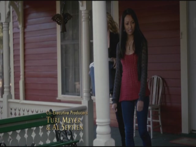 VampireDiariesWorld-dot-org-S3TVD_3x17BreakOnThrough0234.jpg