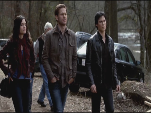 VampireDiariesWorld-dot-org-S3TVD_3x17BreakOnThrough0324.jpg