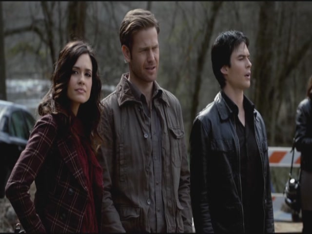 VampireDiariesWorld-dot-org-S3TVD_3x17BreakOnThrough0330.jpg