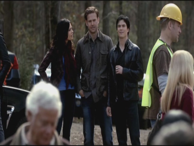 VampireDiariesWorld-dot-org-S3TVD_3x17BreakOnThrough0334.jpg