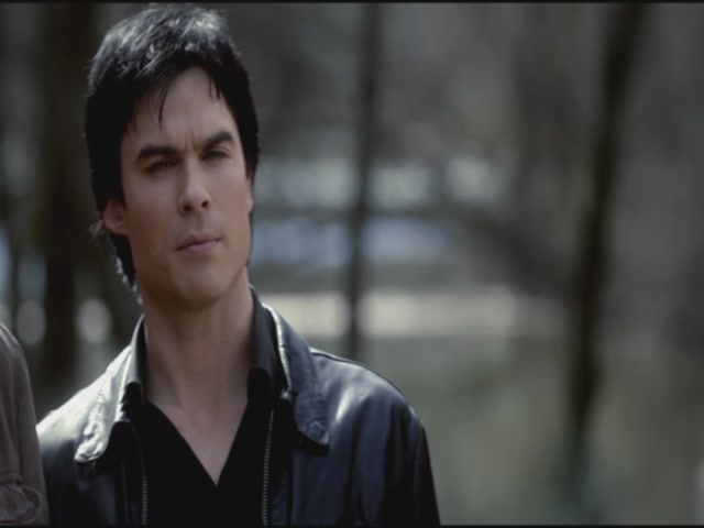 VampireDiariesWorld-dot-org-S3TVD_3x17BreakOnThrough0372.jpg