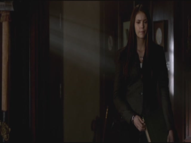 VampireDiariesWorld-dot-org-S3TVD_3x17BreakOnThrough0457.jpg