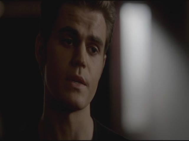 VampireDiariesWorld-dot-org-S3TVD_3x17BreakOnThrough0495.jpg