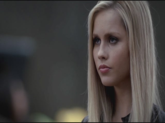 VampireDiariesWorld-dot-org-S3TVD_3x17BreakOnThrough0619.jpg