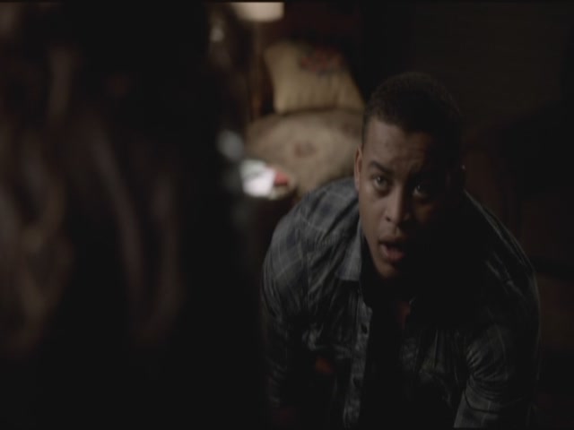 VampireDiariesWorld-dot-org-S3TVD_3x17BreakOnThrough0872.jpg