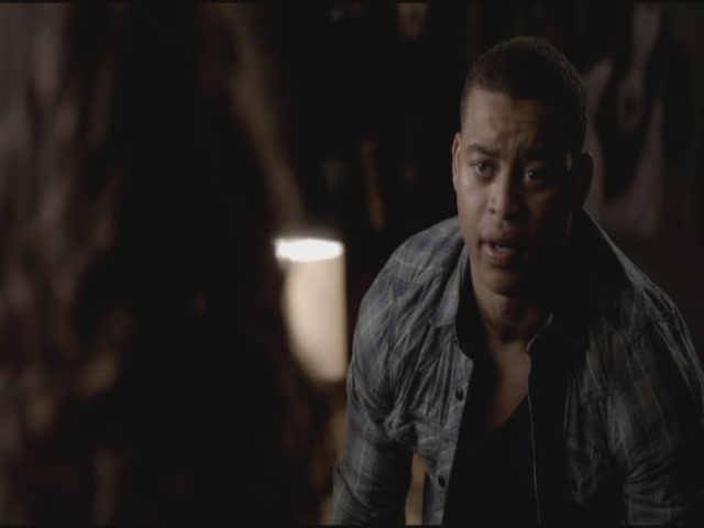 VampireDiariesWorld-dot-org-S3TVD_3x17BreakOnThrough0873.jpg