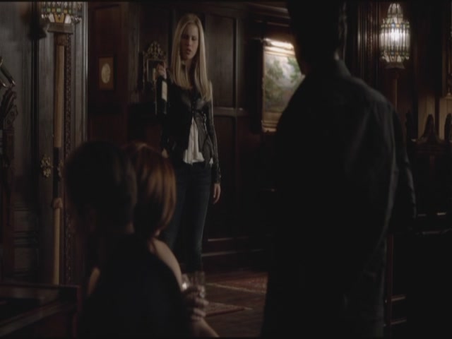 VampireDiariesWorld-dot-org-S3TVD_3x17BreakOnThrough0948.jpg