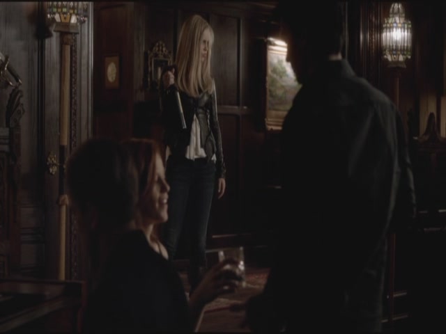 VampireDiariesWorld-dot-org-S3TVD_3x17BreakOnThrough0949.jpg