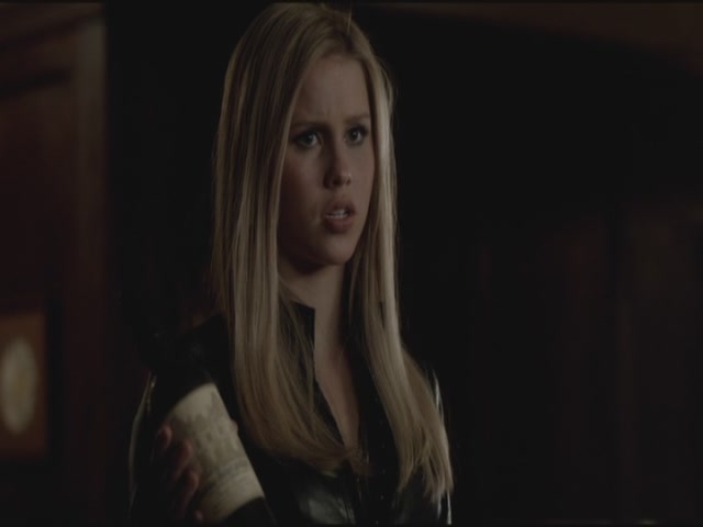 VampireDiariesWorld-dot-org-S3TVD_3x17BreakOnThrough0953.jpg