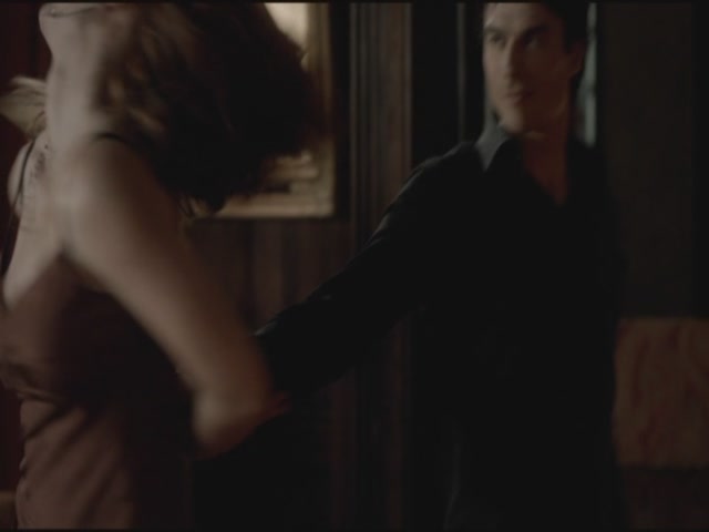 VampireDiariesWorld-dot-org-S3TVD_3x17BreakOnThrough0974.jpg