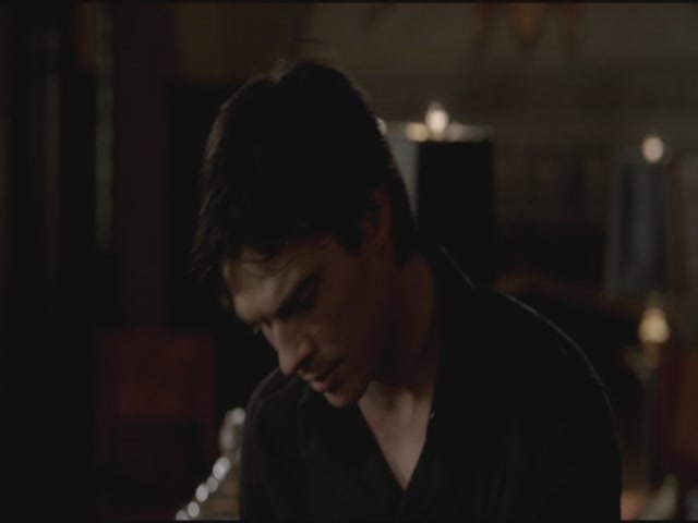 VampireDiariesWorld-dot-org-S3TVD_3x17BreakOnThrough0999.jpg