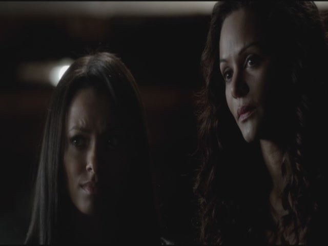 VampireDiariesWorld-dot-org-S3TVD_3x17BreakOnThrough1091.jpg