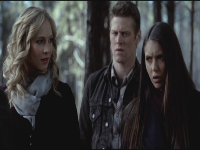 VampireDiariesWorld-dot-org-S3TVD_3x18TheMurderOfOne0221.jpg