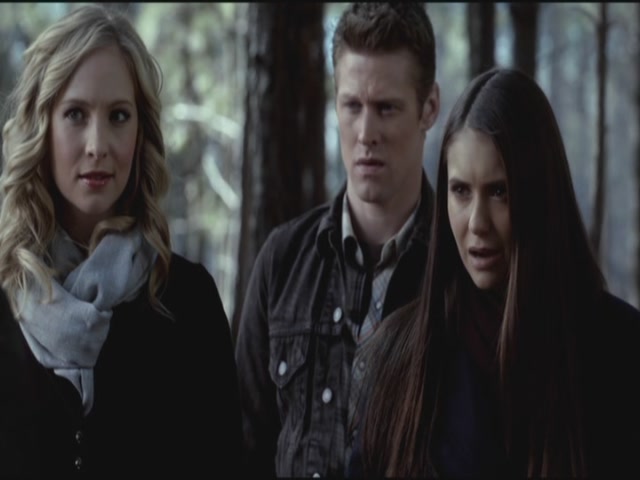 VampireDiariesWorld-dot-org-S3TVD_3x18TheMurderOfOne0223.jpg