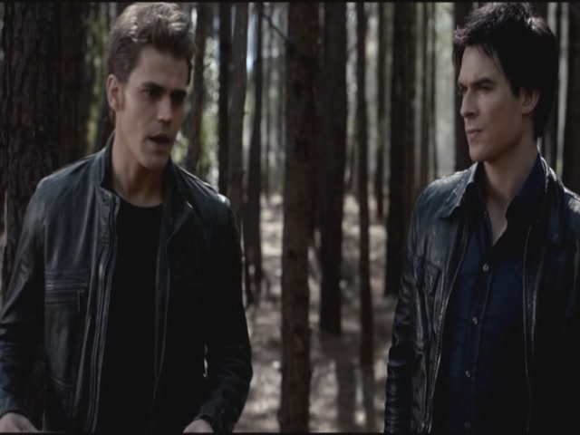 VampireDiariesWorld-dot-org-S3TVD_3x18TheMurderOfOne0329.jpg