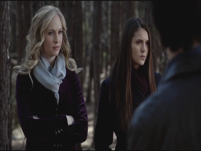 VampireDiariesWorld-dot-org-S3TVD_3x18TheMurderOfOne0330.jpg