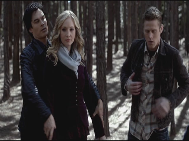 VampireDiariesWorld-dot-org-S3TVD_3x18TheMurderOfOne0365.jpg