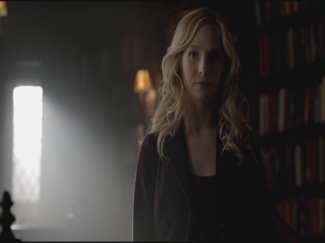 VampireDiariesWorld-dot-org-S3TVD_3x18TheMurderOfOne0763.jpg