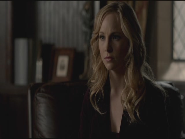 VampireDiariesWorld-dot-org-S3TVD_3x18TheMurderOfOne0790.jpg