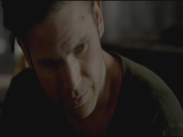 VampireDiariesWorld-dot-org-S3TVD_3x18TheMurderOfOne0830.jpg