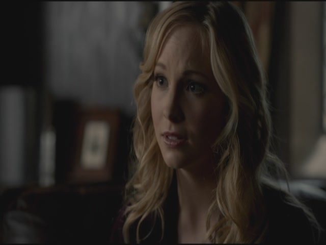 VampireDiariesWorld-dot-org-S3TVD_3x18TheMurderOfOne0838.jpg